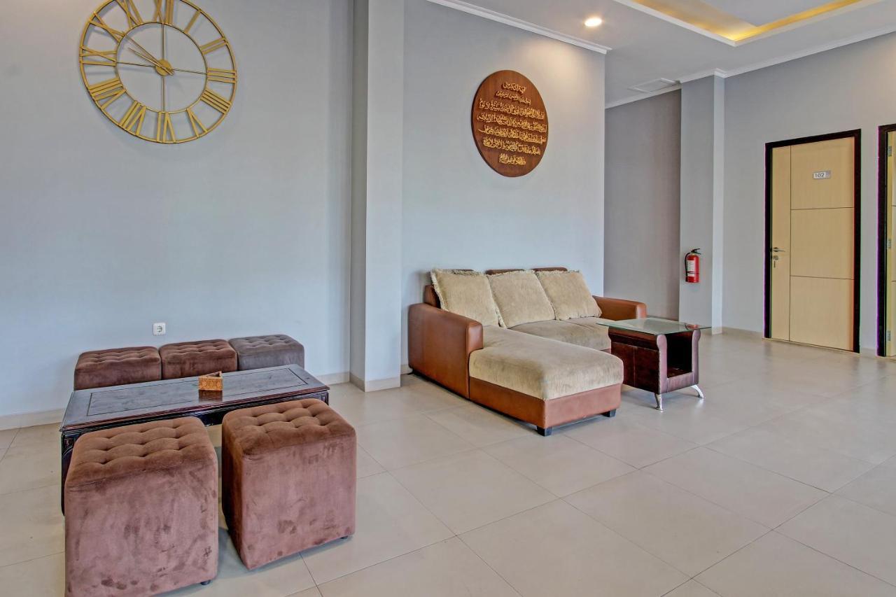 Capital O 91377 Mk Prime Syariah Hotel Semarang Eksteriør billede