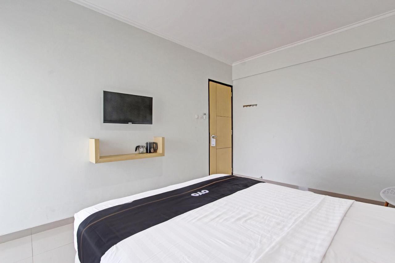 Capital O 91377 Mk Prime Syariah Hotel Semarang Eksteriør billede